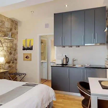 Diocletian Апартаменти Спліт