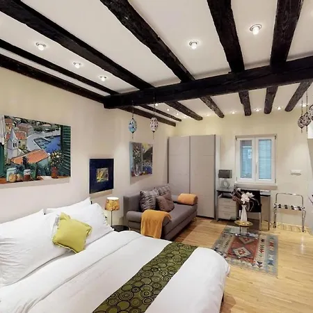 Apartamento Diocletian *